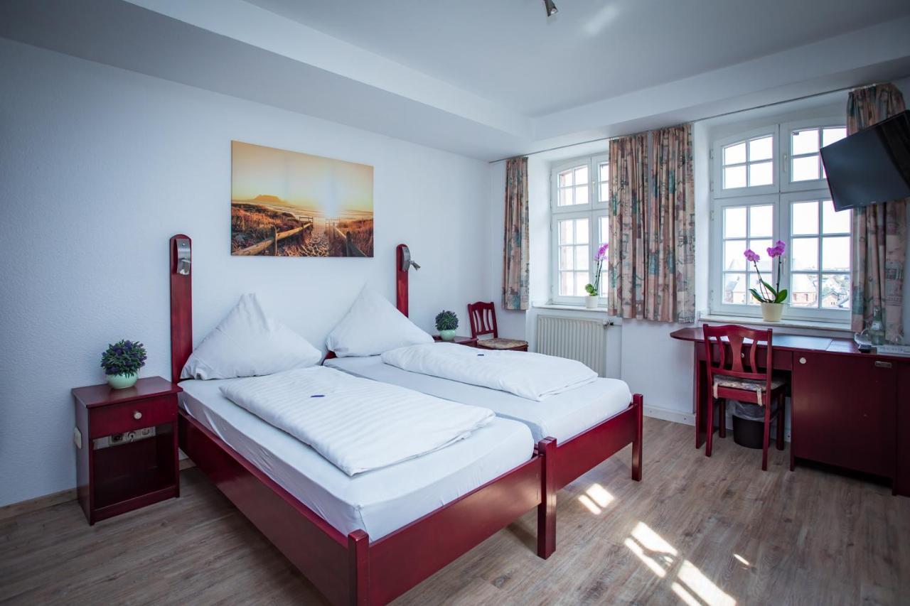 Hotel Ratskeller นีเด็กเกน ภายนอก รูปภาพ